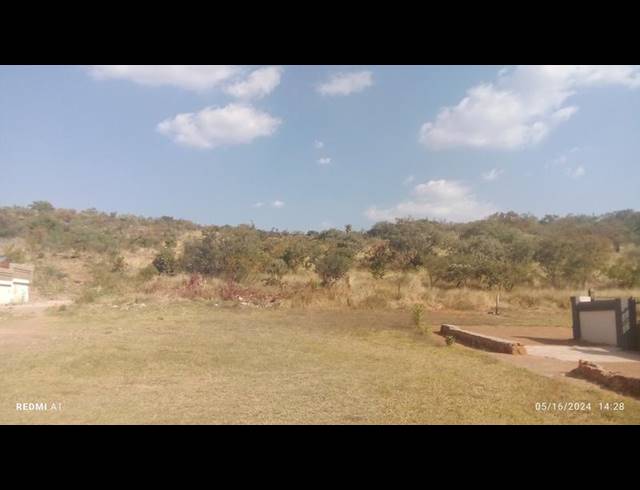 LAND FOR SALE IN MABOPANE UNIT M